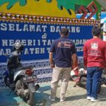 SMPN 1 Talangpadang Disinyalir Bikin Baju Seragam Bahan Rapuh, Ditarik Kembali Tetapi Belum di Ganti.