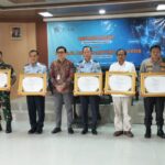 Kapolres Lampung Timur Terima Penghargaan dari DJPb Prov. Lampung.