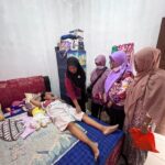 Korban dugaan malpraktek masih terbaring lemas di tempat tidur.