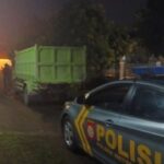 Polsek Metro Pusat identifikasi penemuan mayat di dalam mobil dump truck.