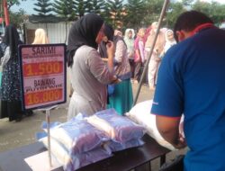 Kembali Desa Karang Tengah Mengadakan Operasi Pasar Murah.