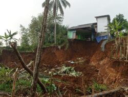 Harapan Kades Cibahayu Kepada BPBD Kabupaten Tasikmalaya No Respon Terkait Penanganan Longsor.