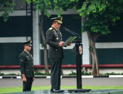 Kostrad menggelar upacara peringatan hari lahir Pancasila.