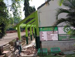 Lemahnya pengawasan proyek revitalisasi ruang kelas SMPN 2 Sukahening terindikasi sarat penyimpangan.