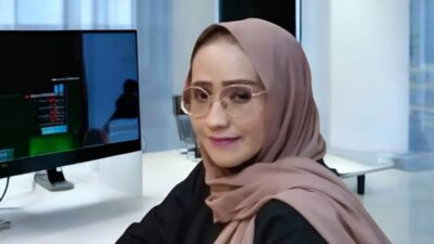 Peran wirausaha wanita dalam menopang perekonomian nasional.