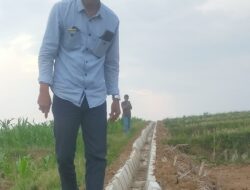 Pembangunan saluran irigasi di desa Sidomukti dan tiga gorong-gorong disinyalir mark up anggaran.