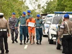 Denpomal Banjarmasin menggelar rekonstruksi 33 adegan oknum TNI AL diduga pelaku pembunuhan jurnalis.