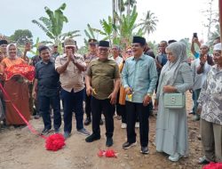 Bupati Pasbar Yulianto Resmikan Pembukaan Jalan Jorong Lubuk Gobing