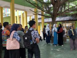 Pengumuman Hasil Jalur TKA SMAN 1 Metro, Transparan Ditayangkan Menggunakan LCD