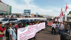 Sampaikan Aspirasi, Gerakan Peduli OKU Raya Gelar Aksi Unjuk Rasa di Polda Sumatera Selatan