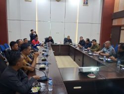 Keluhkan Pelayanan PLN Bobrok, Para Kades dan Tokoh Pemuda Audensi Dengan Bupati dan Pihak ULP PLN OKU Selatan. 