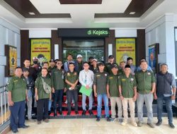 Kejari Kabupaten Tasikmalaya Jumpa Pers Dengan FORWAPI Terkait Dugaan Penjualan Pupuk Cair Oleh Oknum Kejaksaan