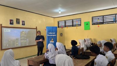 HUT 43 ACC Hadirkan Harapan Baru Untuk Pendidikan di Pelosok : 43 Unit Proyektor Didistribusikan