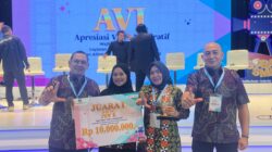 Parosil Bangga Atas Prestasi Gemilang SMP N I Atap Batu Brak Raih Juara I Nasional Lomba AVI.
