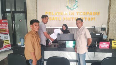 Pemerintah Desa Pengaringan Dilaporkan Tim Maestro Law Firma ke APH