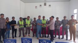 Satbinmas Polres Way Kanan Beri Pembinaan Satkamling