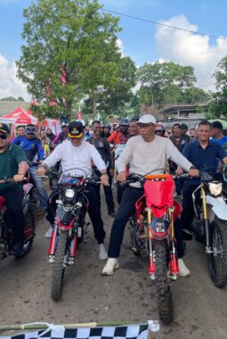 Kasrem 043/Gatam dan Wali Kota Metro Lepas Ratusan Peserta Gas Amal Trail Adventure
