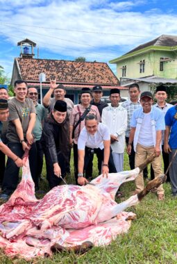 Bantuan Kurban Pemkab Lampung Timur Jadi Simbol Persatuan Insan Pers dan LSM
