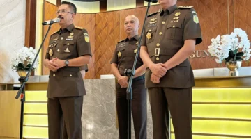 Jaksa Agung Lantik 5 Pejabat Tinggi Kejagung, Asep Nana Mulyana Resmi Jabat Wakil Jaksa Agung