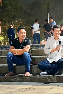 DI TAMAN MERDEKA METRO, EKS KETUA BEM UGM KRITIK MBG