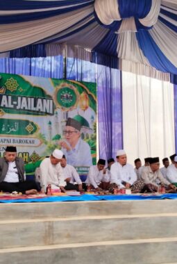 Haul Ke-887 Syekh Abdul Qodir Al-Jailani di Way Kanan, Diwarnai Khitanan Massal 27 Anak